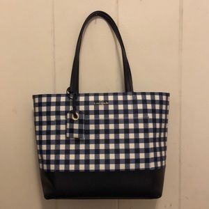Small tote